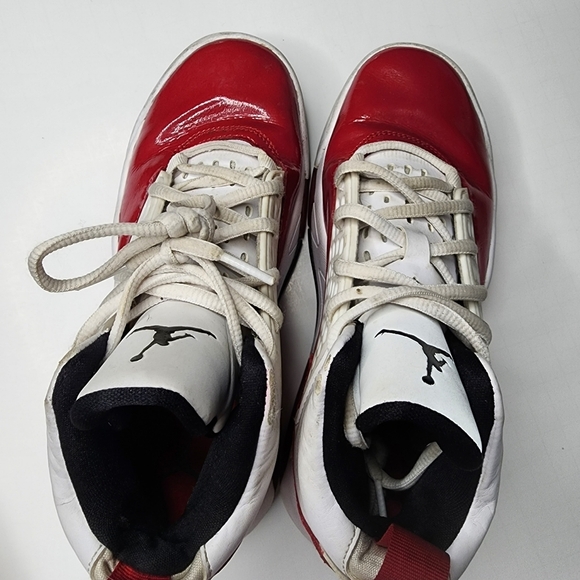 Jordan Maxin 200 White Gym Red 5.5 Youth Women's 7 - Picture 8 of 10